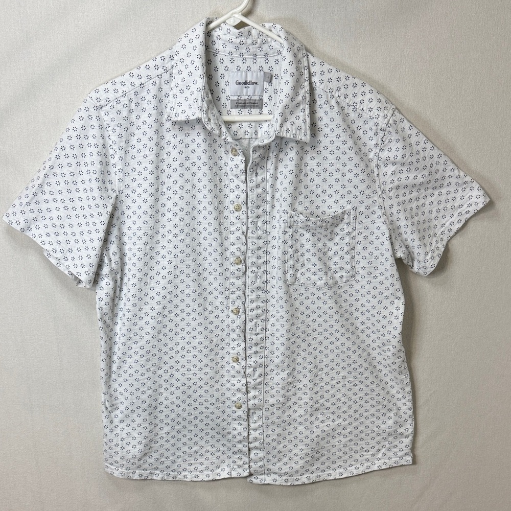 Goodfellow & Co White and Blue Patterned Men's Shirt